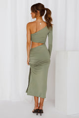 Suave Kiss Midi Dress Green