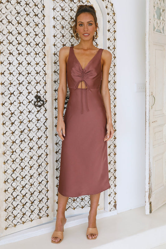 Shes Here Midi Dress Brown