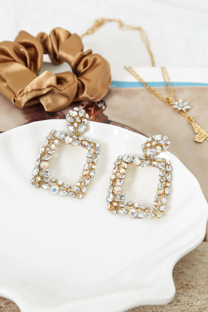 Versailles Kiss Earrings Gold