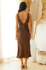 Its Showtime Midi Dress Brown