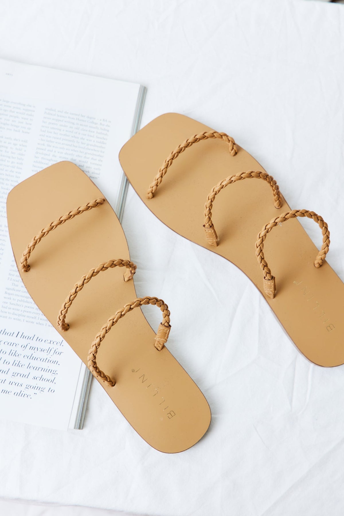 BILLINI Oceania Slides Camel