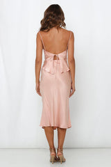 Spritzer In Hand Midi Dress Peach