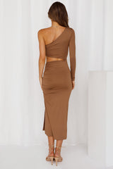 Suave Kiss Midi Dress Brown