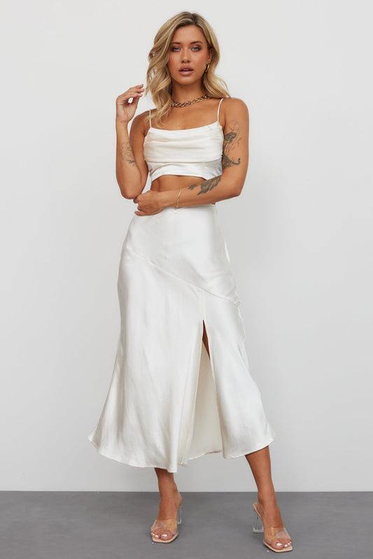 Chasing Heartbeats Midi Skirt Cream