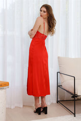 Go For The Crown Midi Dress Red