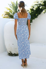 Not Too Far Midi Dress Blue